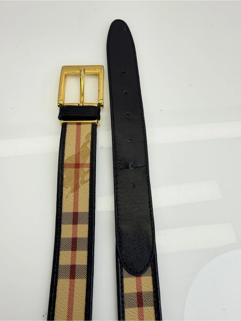 Burberry Classic Plaid Men's Leather Belt - Black & Beige 42